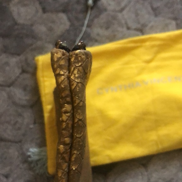 Cynthia Vincent leather embossed gold clutch NWOT comes w yellow dust cover. - Picture 6 of 12
